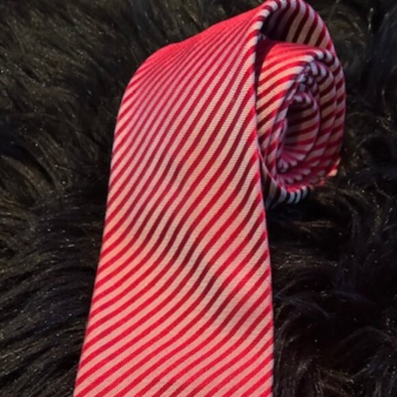 Donald Trump Silk Tie - Picture 1 of 3